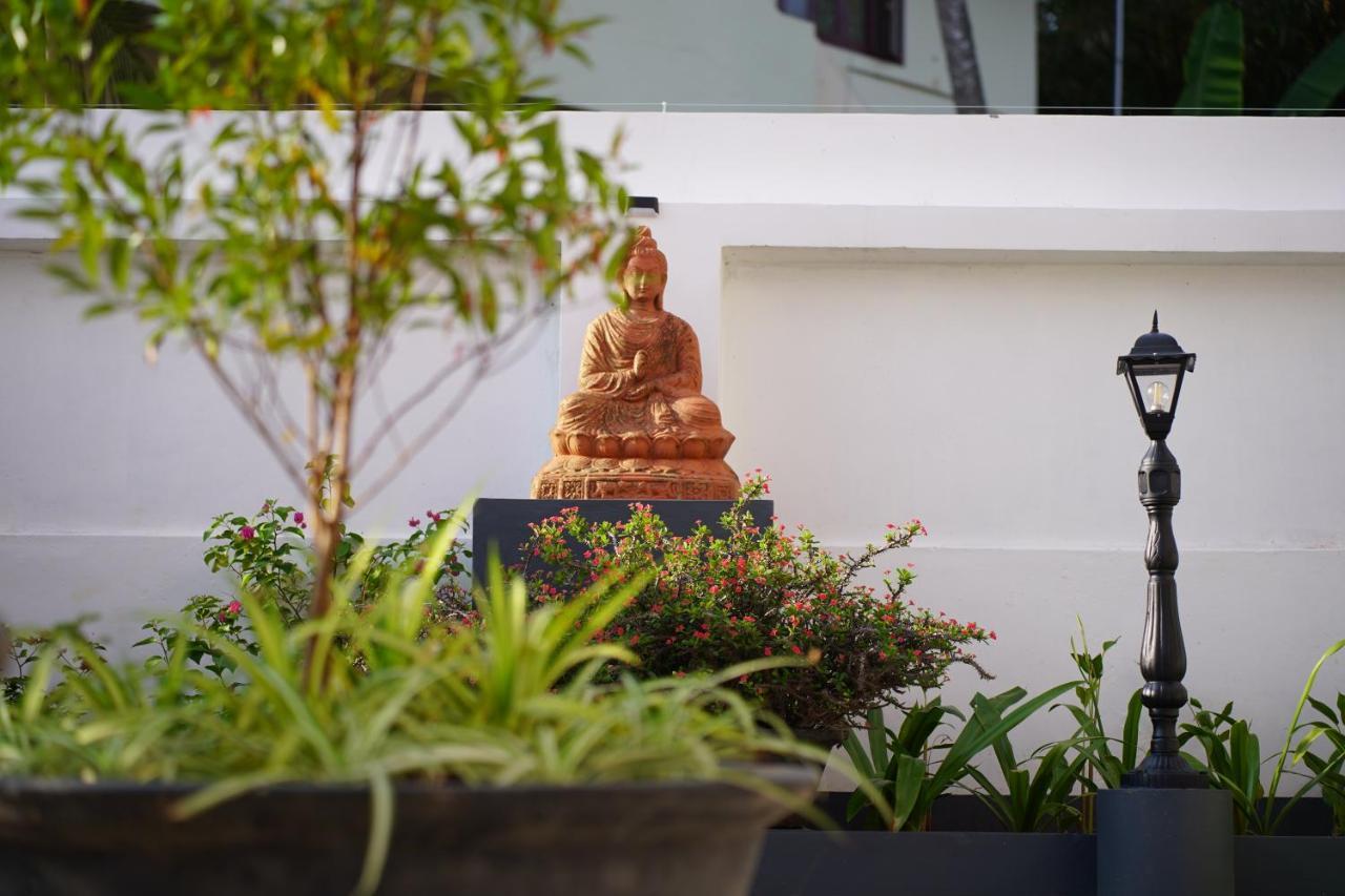Buddha Beach Hotel 可瓦兰 外观 照片