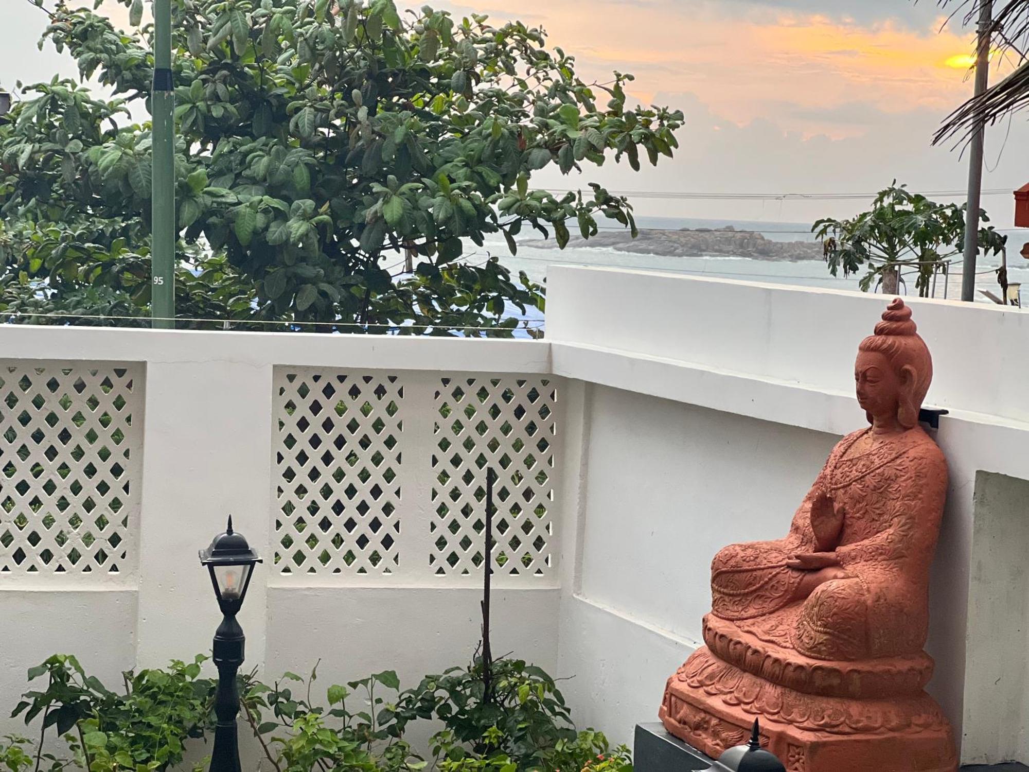 Buddha Beach Hotel 可瓦兰 外观 照片