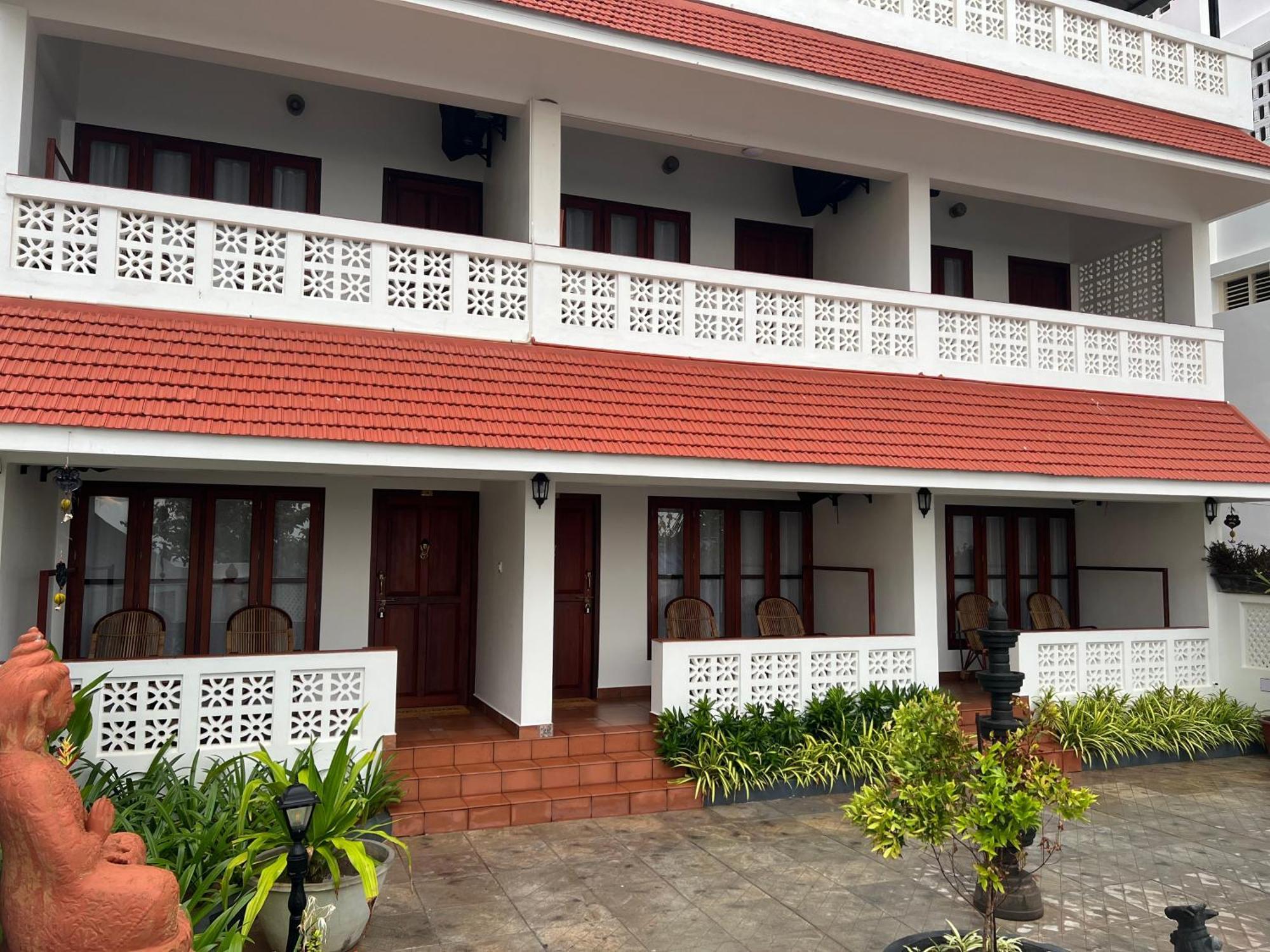 Buddha Beach Hotel 可瓦兰 外观 照片